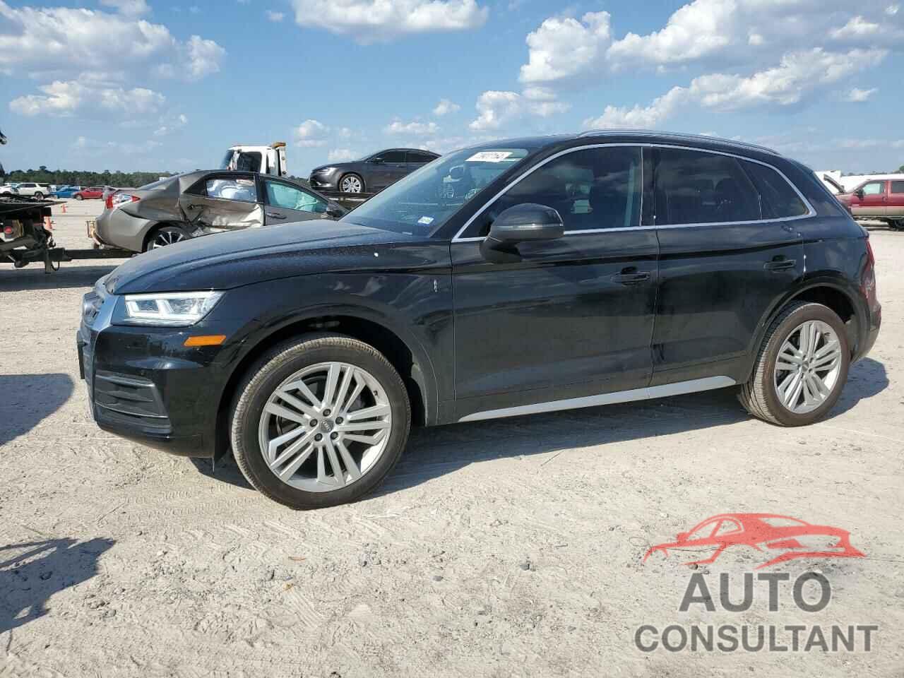 AUDI Q5 2020 - WA1BNAFY8L2071513