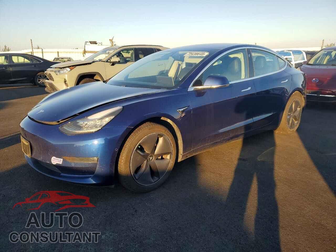 TESLA MODEL 3 2018 - 5YJ3E1EA9JF160760