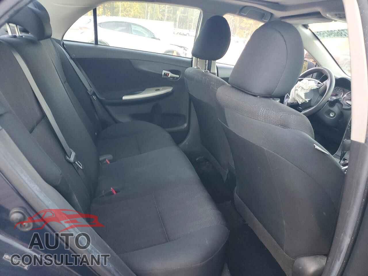 TOYOTA COROLLA 2011 - 2T1BU4EEXBC700738