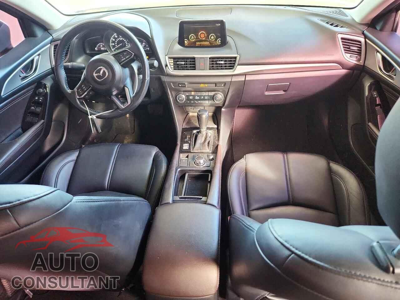 MAZDA 3 2017 - 3MZBN1V76HM131395