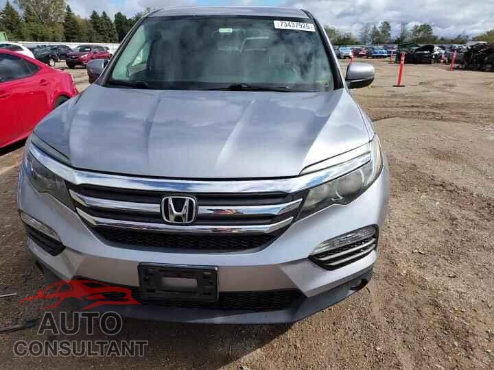 HONDA PILOT 2018 - 5FNYF6H37JB014502