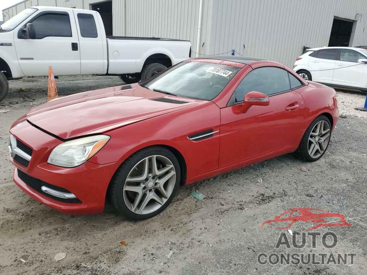 MERCEDES-BENZ SLK-CLASS 2012 - WDDPK5HA7CF015170