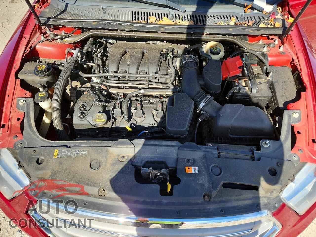 FORD TAURUS 2013 - 1FAHP2E88DG197284