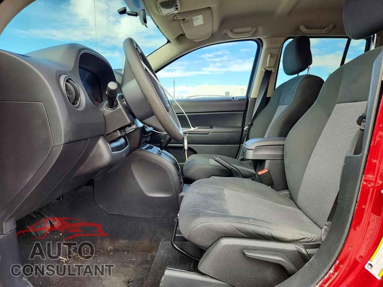 JEEP COMPASS 2011 - 1J4NF1FB7BD135274