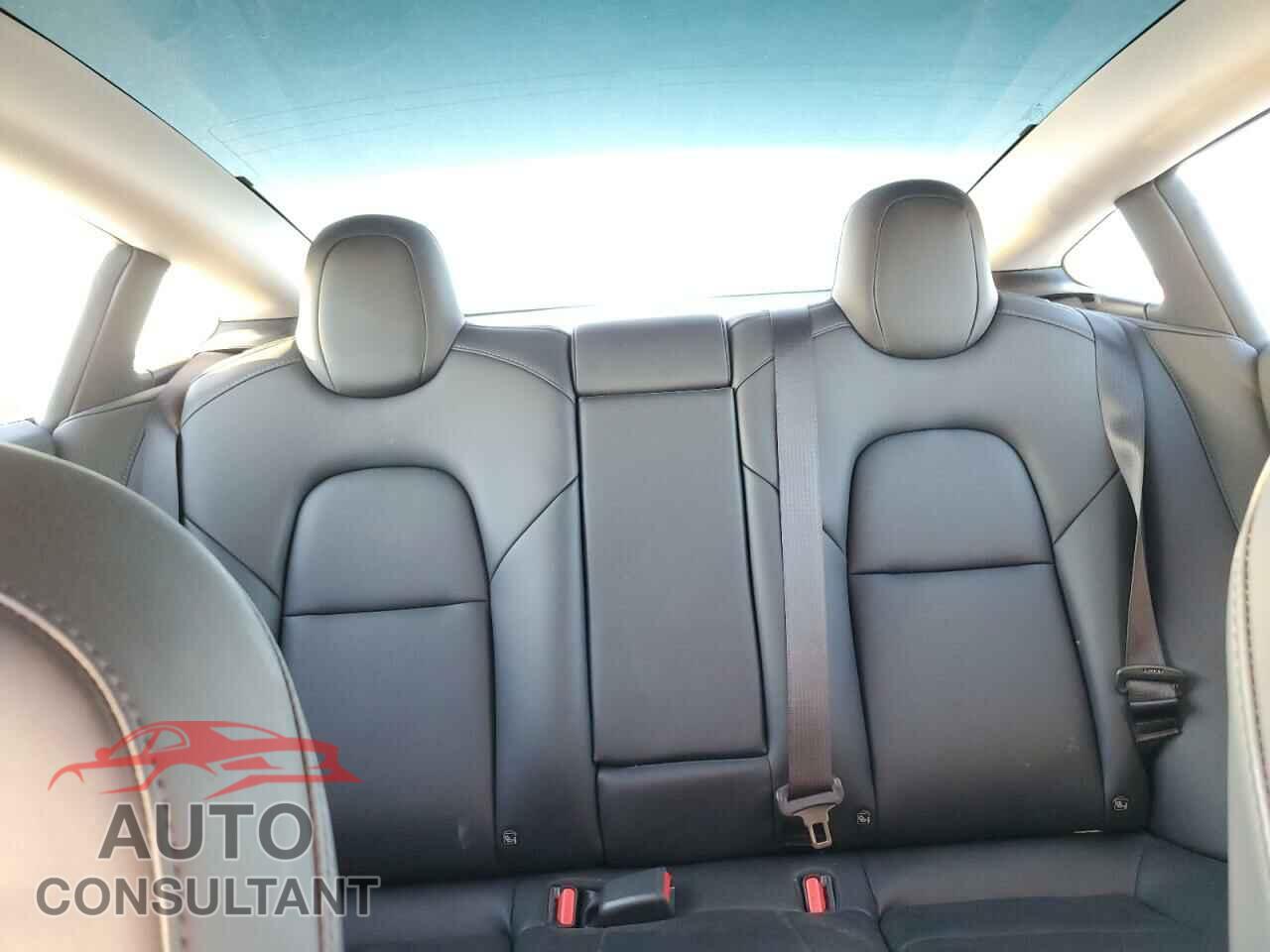 TESLA MODEL 3 2023 - 5YJ3E1EA1PF546937