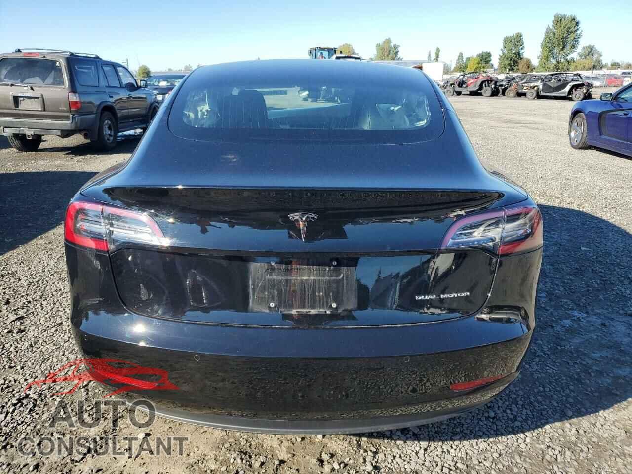 TESLA MODEL 3 2018 - 5YJ3E1EB0JF182736
