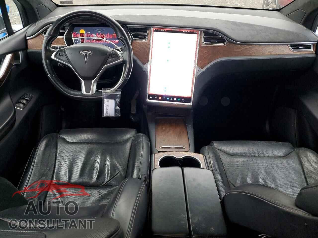 TESLA MODEL X 2016 - 5YJXCBE20GF024239