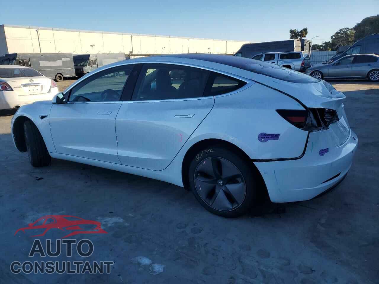 TESLA MODEL 3 2018 - 5YJ3E1EA8JF161866