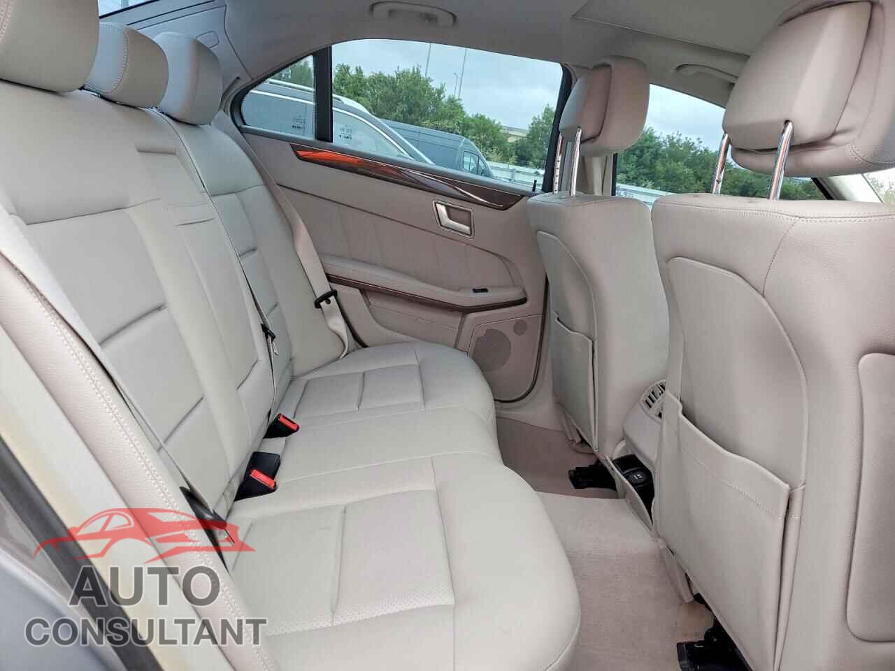 MERCEDES-BENZ E-CLASS 2013 - WDDHF8JB0DA717469