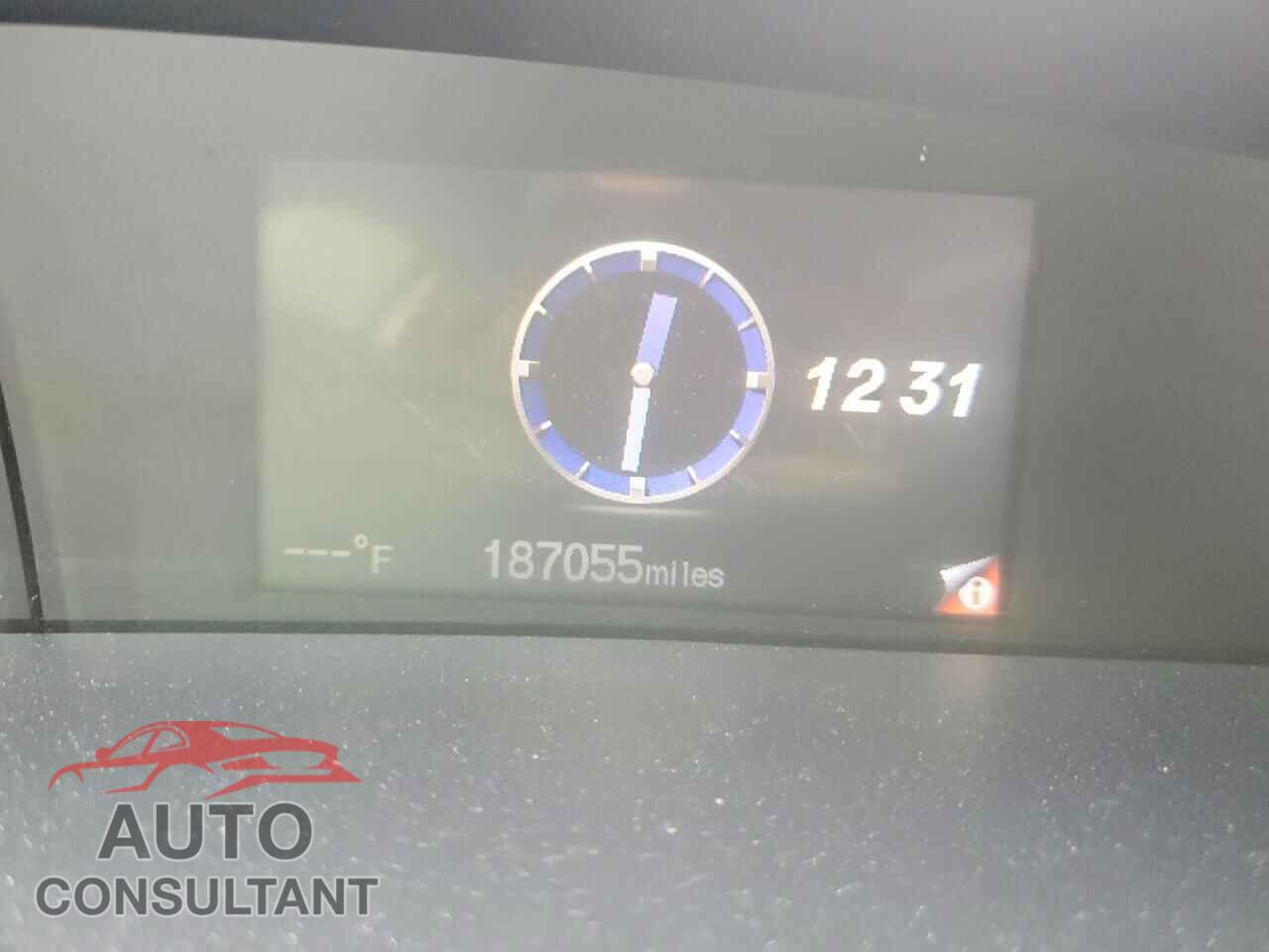 HONDA CIVIC 2013 - 2HGFB2F58DH571807