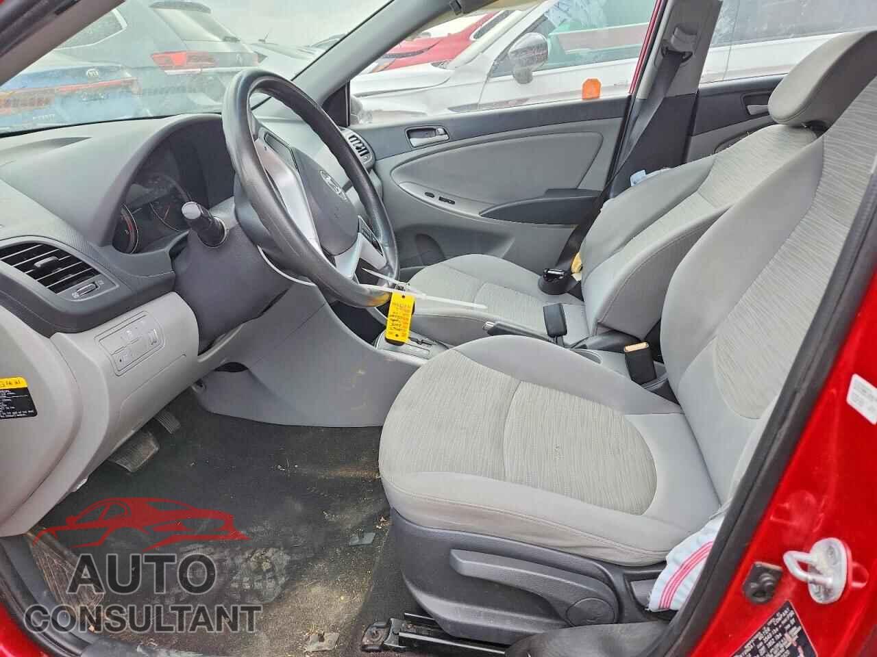 HYUNDAI ACCENT 2015 - KMHCT5AE5FU212420