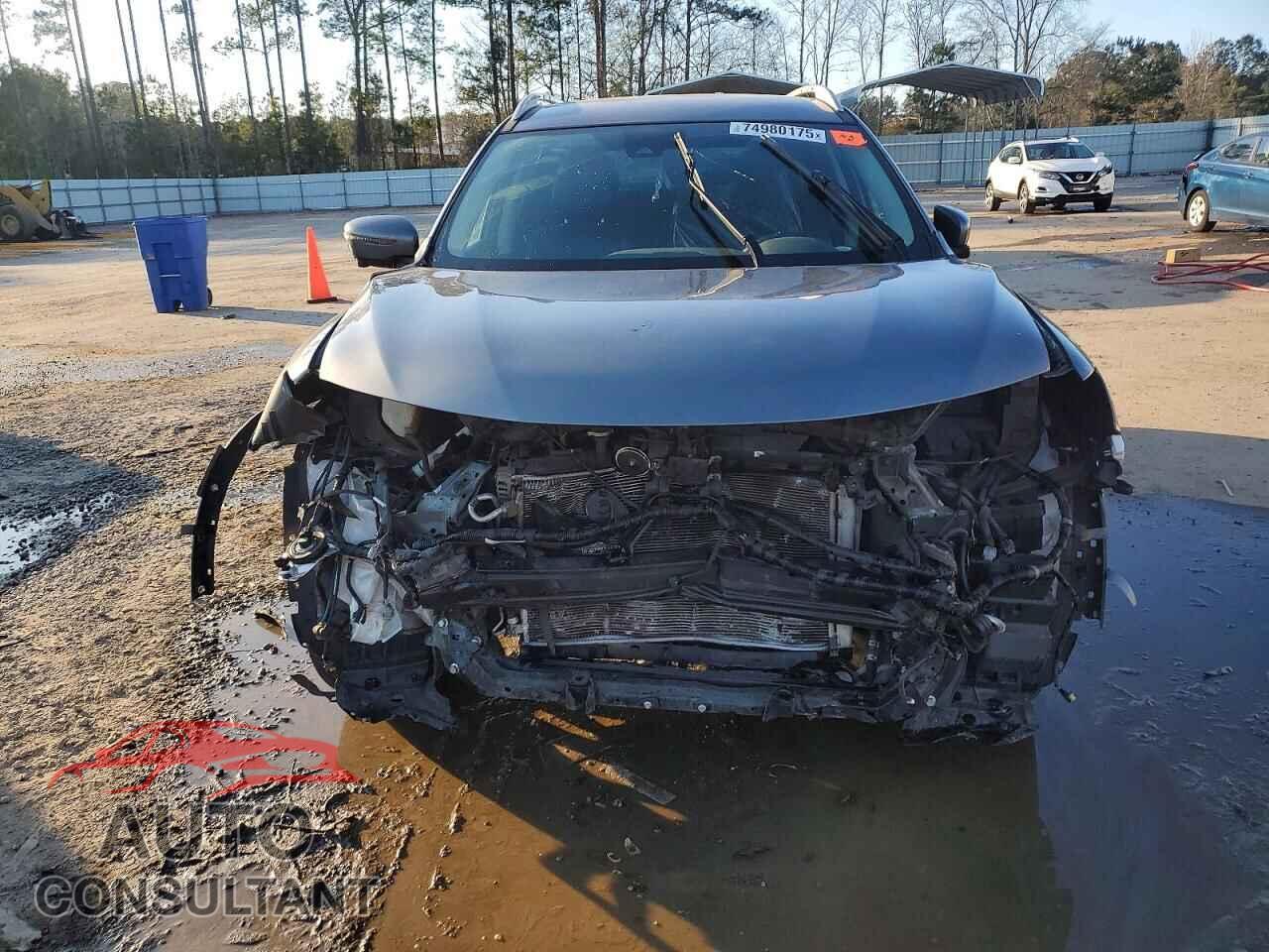 NISSAN ROGUE 2019 - 5N1AT2MT7KC760175