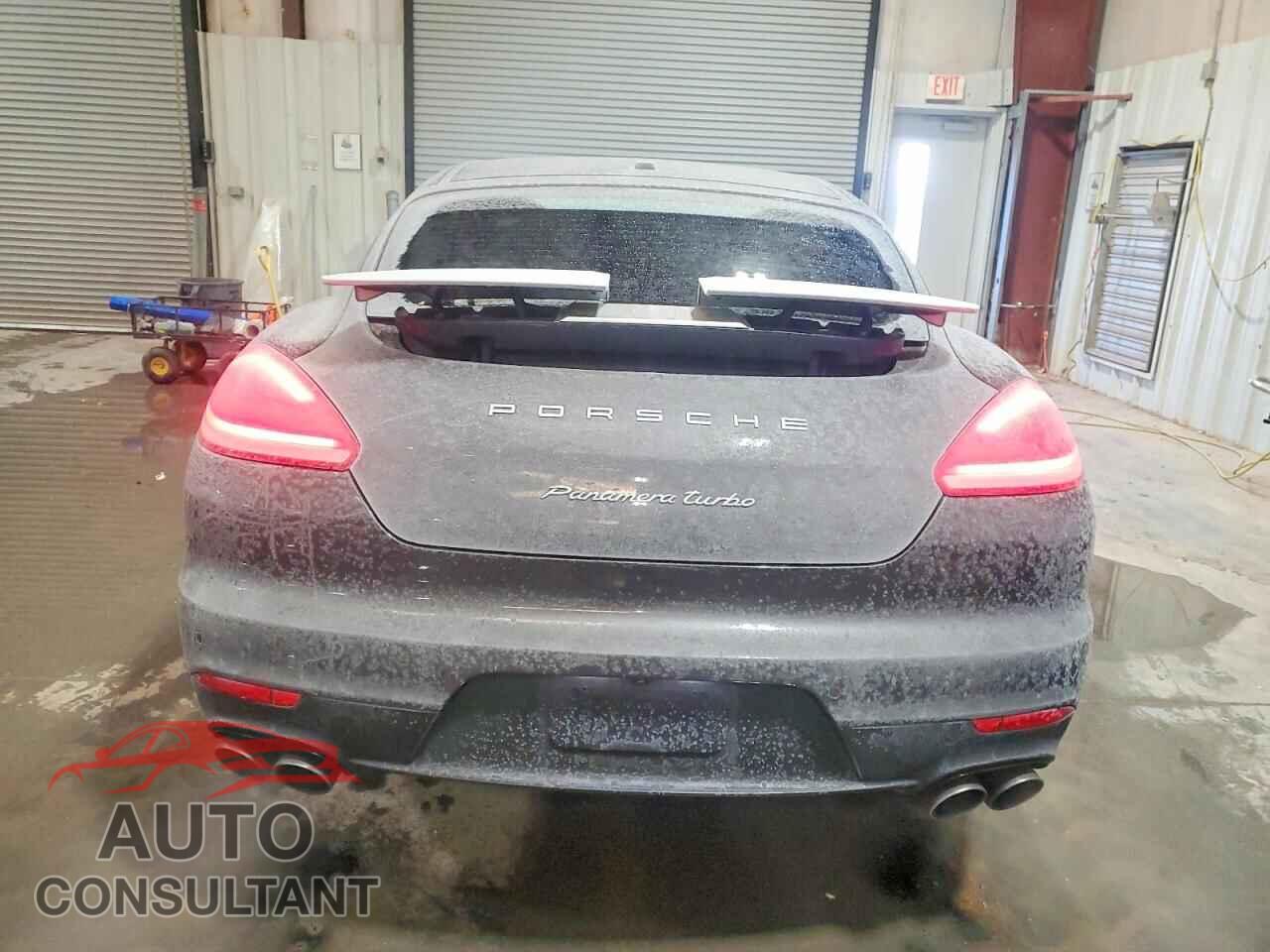 PORSCHE PANAMERA 2015 - WP0BC2A7XFL075075