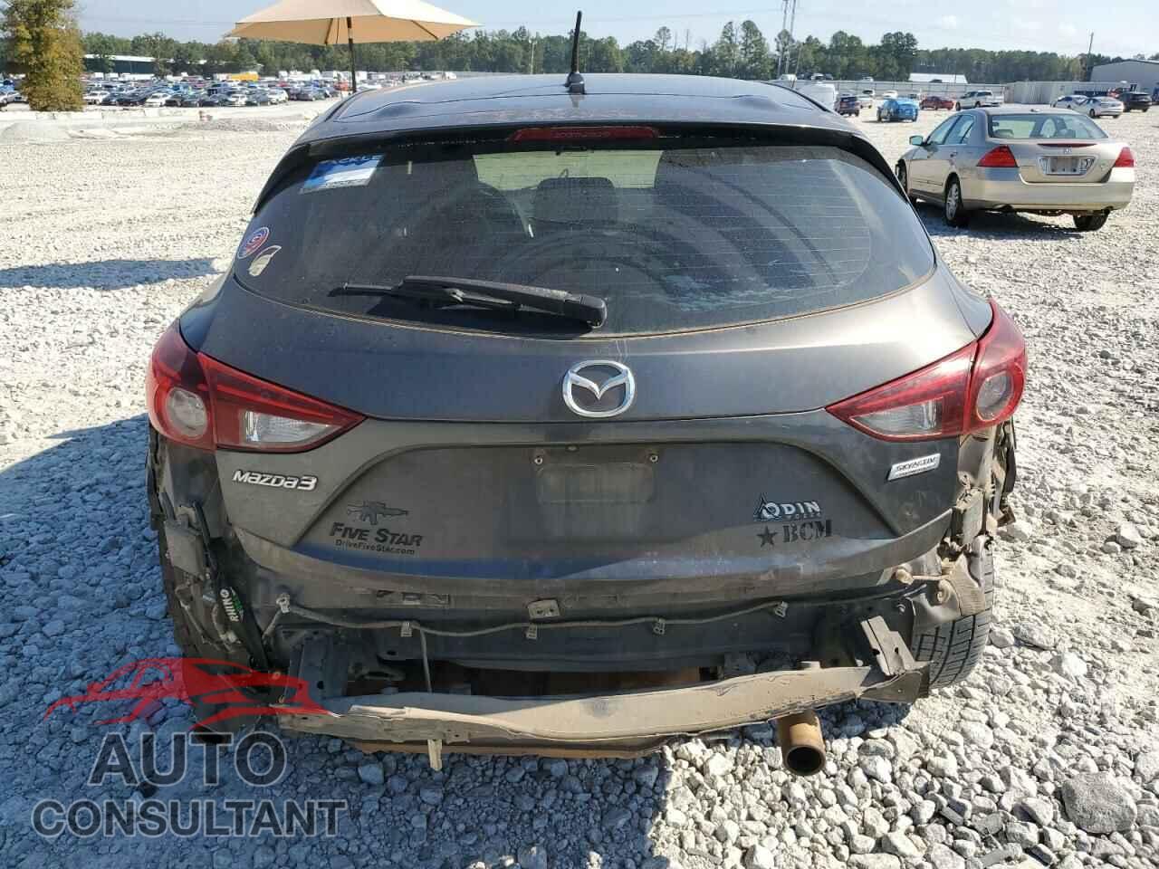 MAZDA 3 2017 - 3MZBN1L72HM118064