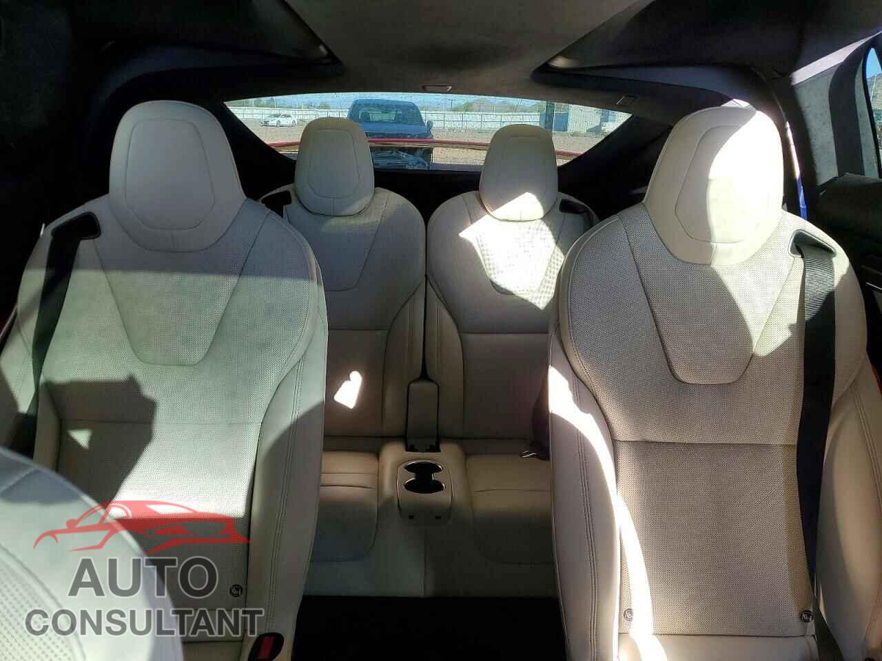 TESLA MODEL X 2023 - 7SAXCBE59PF429500