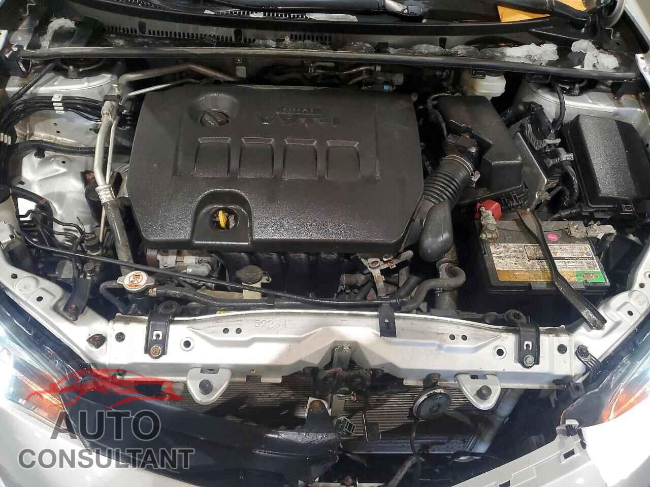 TOYOTA COROLLA 2019 - 2T1BURHE3KC231002