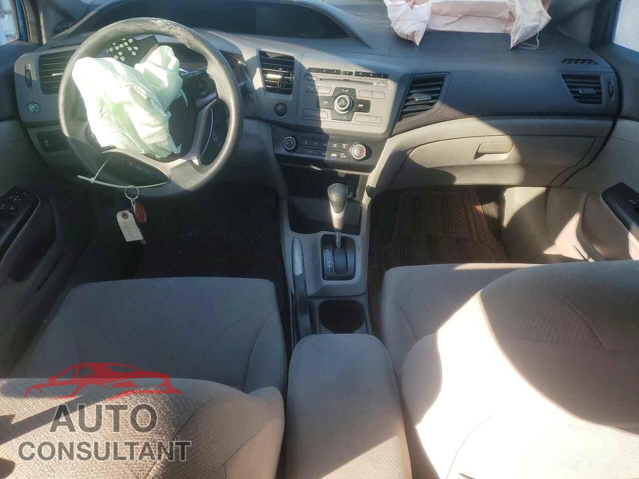 HONDA CIVIC 2012 - 2HGFB2F40CH031776