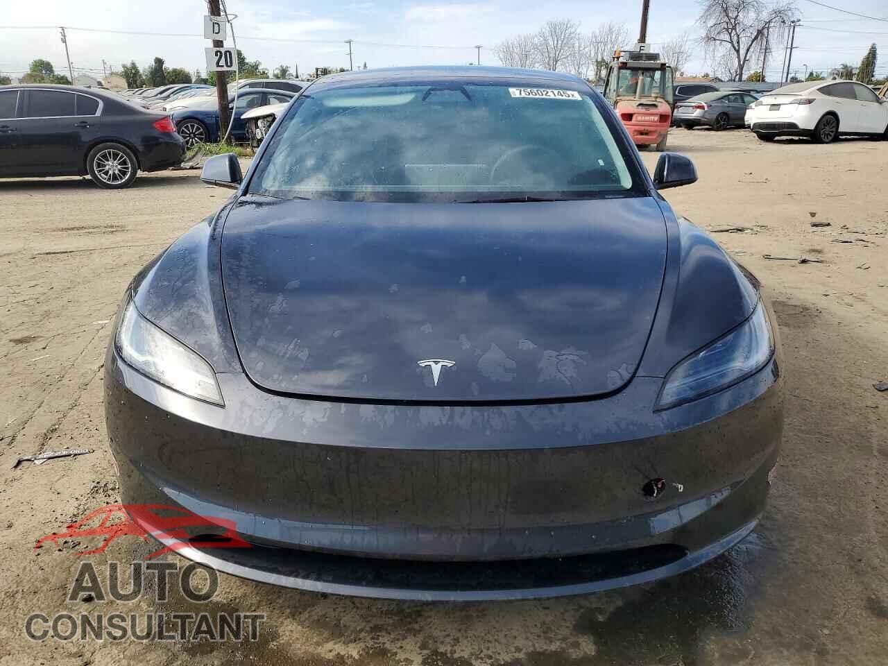 TESLA MODEL 3 2024 - 5YJ3E1EA0RF744458