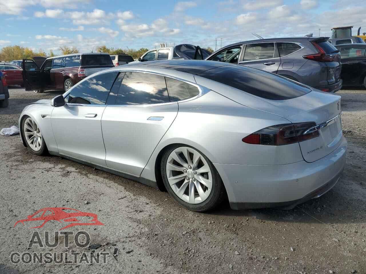 TESLA MODEL S 2015 - 5YJSA1H2XFFP73196