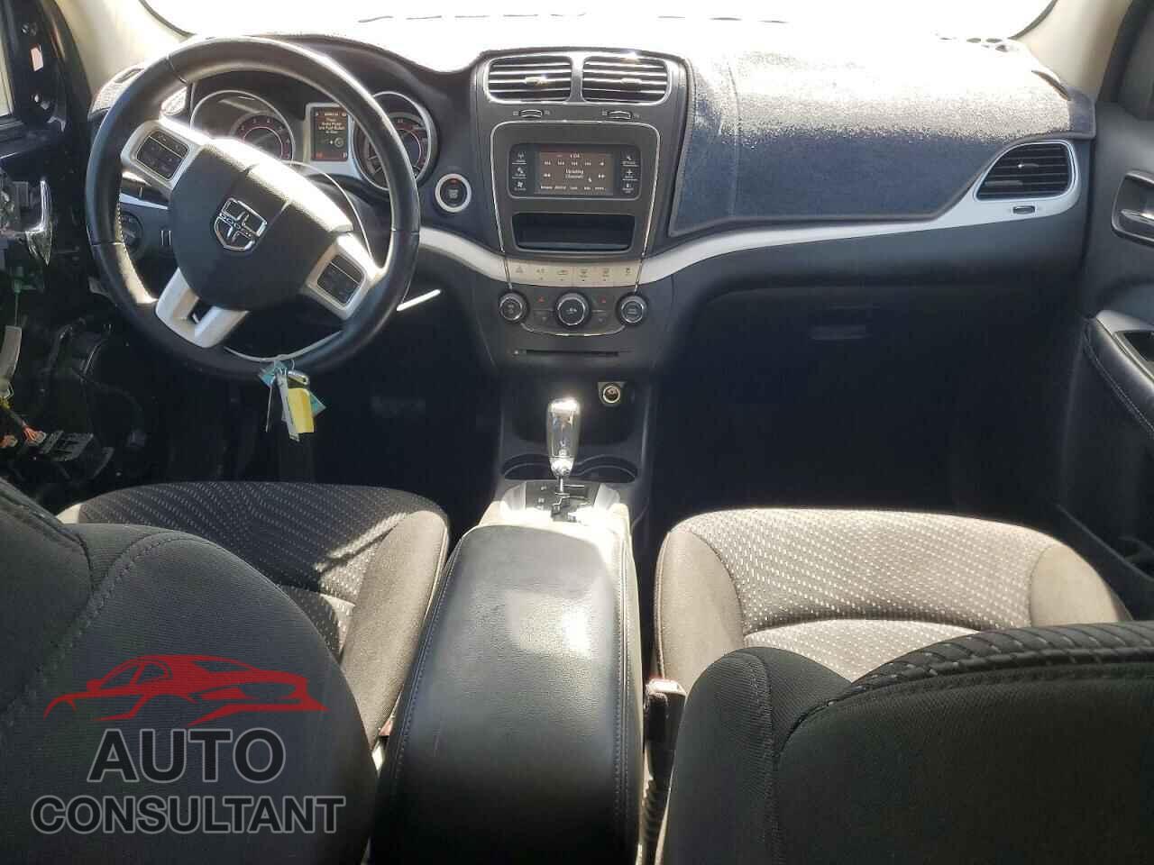 DODGE JOURNEY 2017 - 3C4PDCGB5HT636732