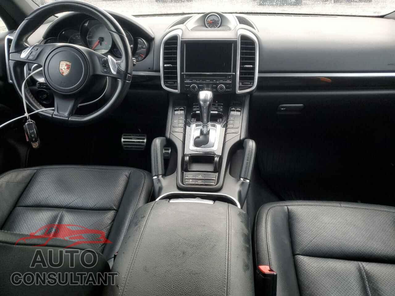 PORSCHE CAYENNE 2013 - WP1AE2A26DLA16109