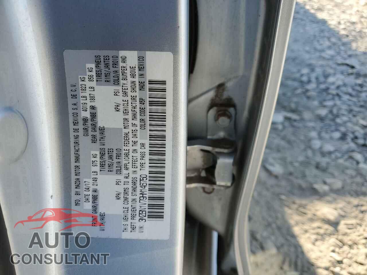 MAZDA 3 2017 - 3MZBN1V79HM146750