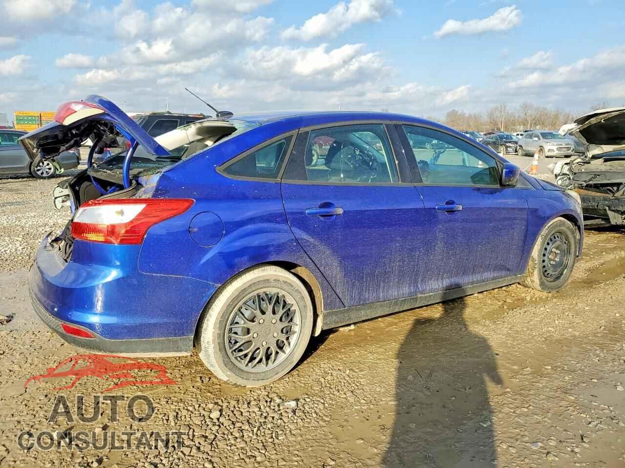 FORD FOCUS 2012 - 1FAHP3F21CL319683