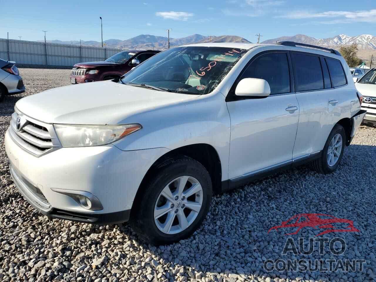 TOYOTA HIGHLANDER 2013 - 5TDBK3EH5DS258598