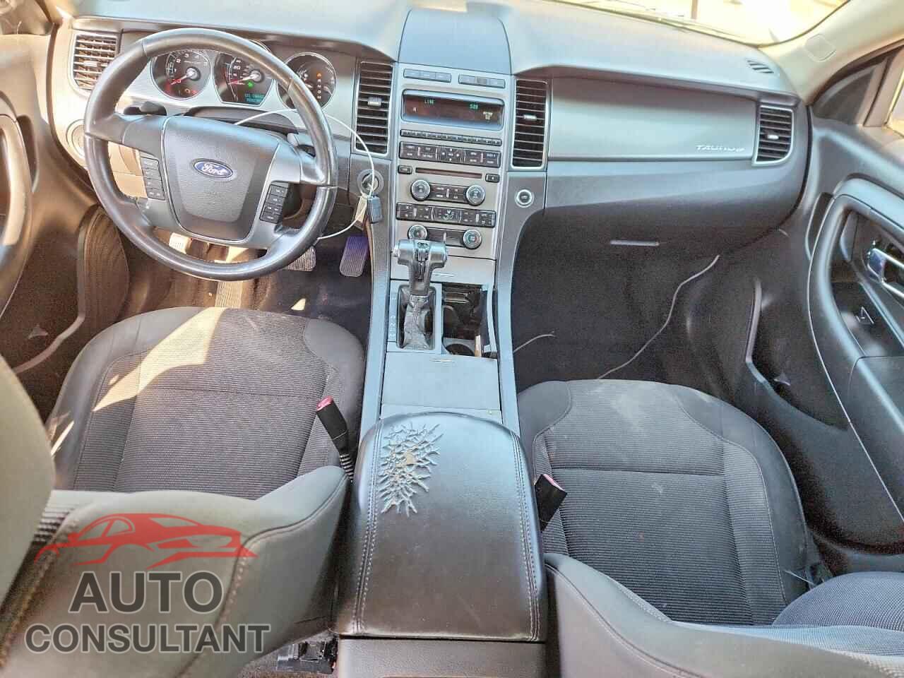 FORD TAURUS 2011 - 1FAHP2EW2BG156175