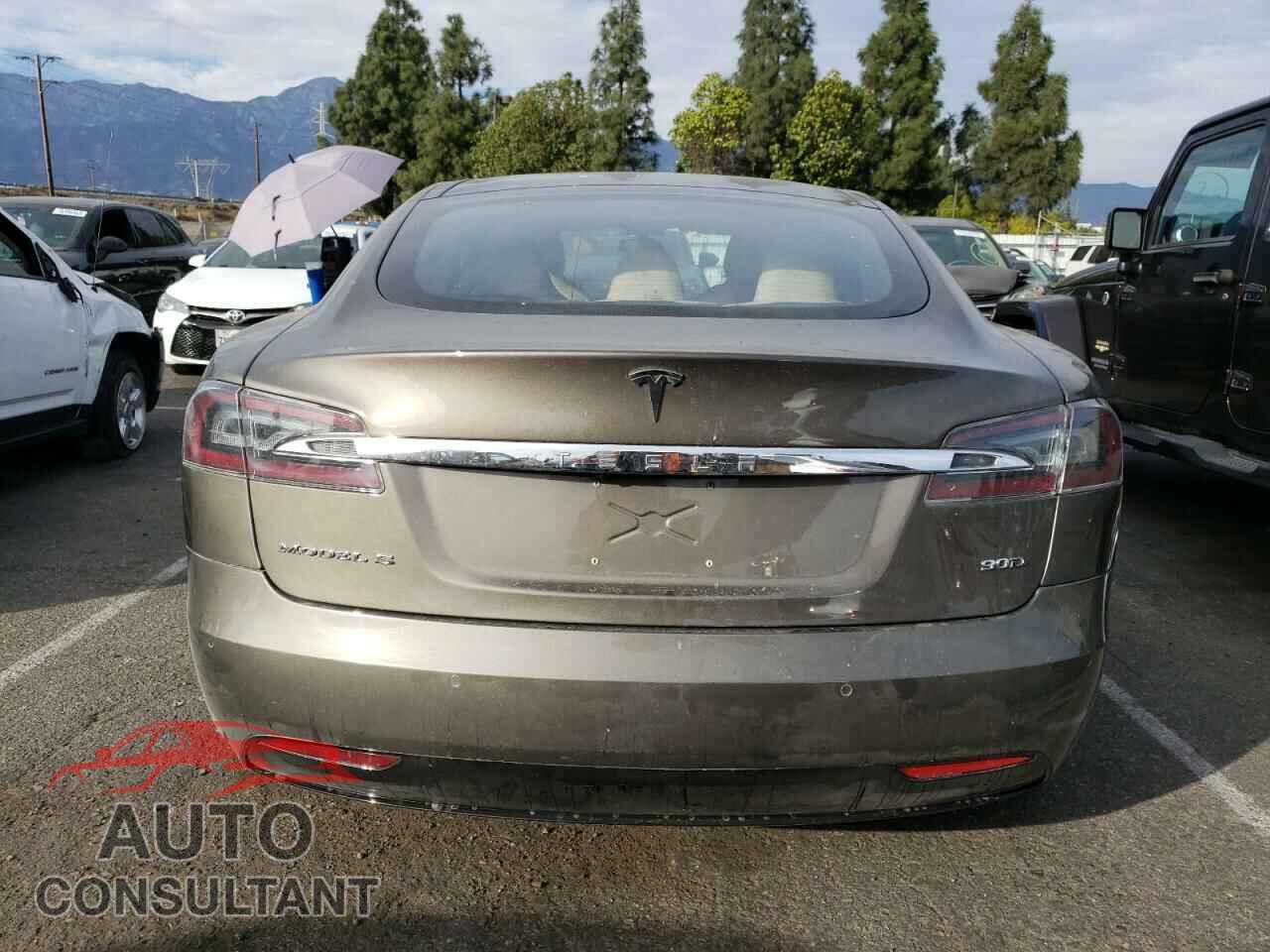 TESLA MODEL S 2017 - 5YJSA1E2XHF173740
