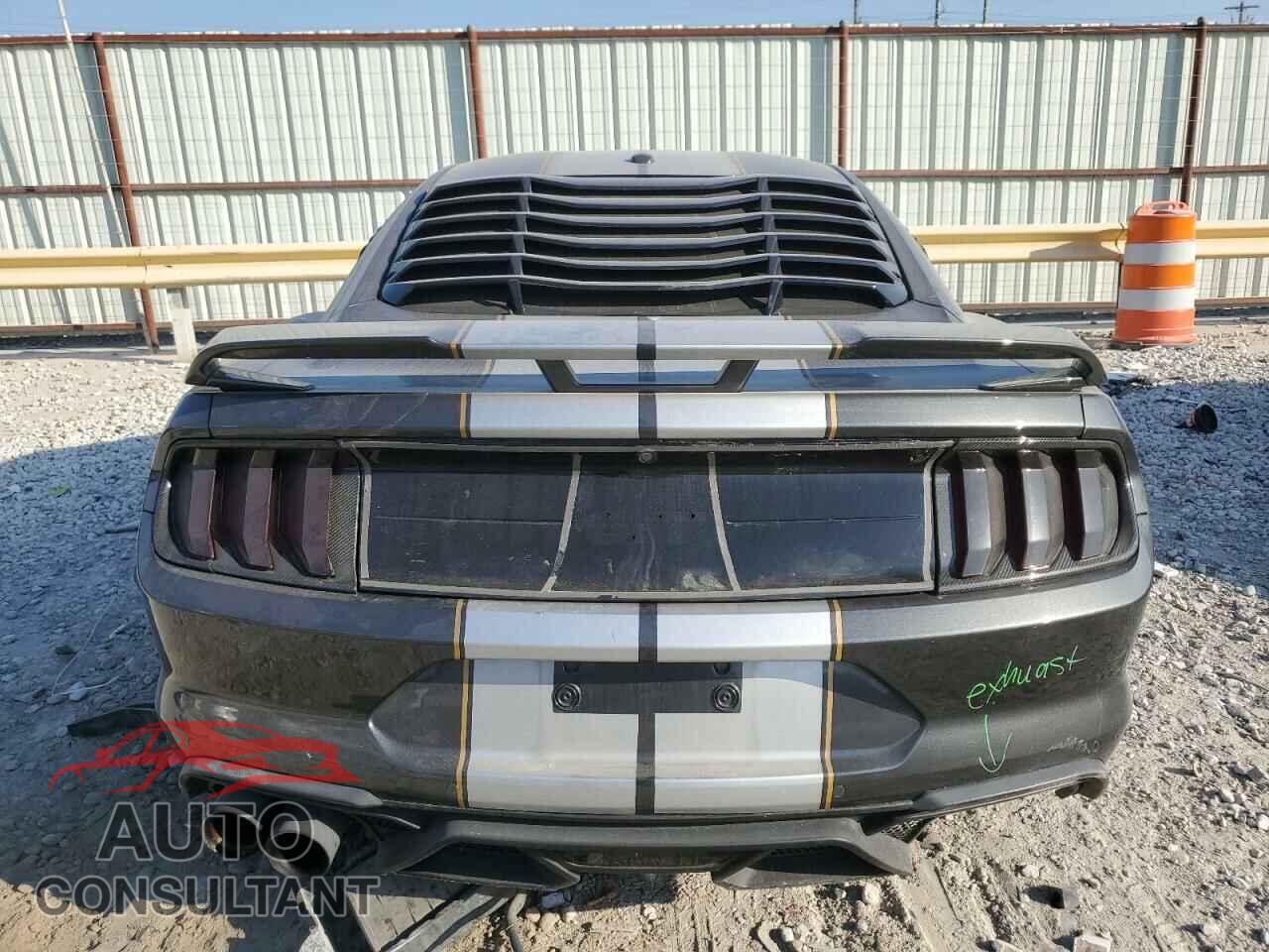 FORD MUSTANG 2019 - 1FA6P8CF8K5187813