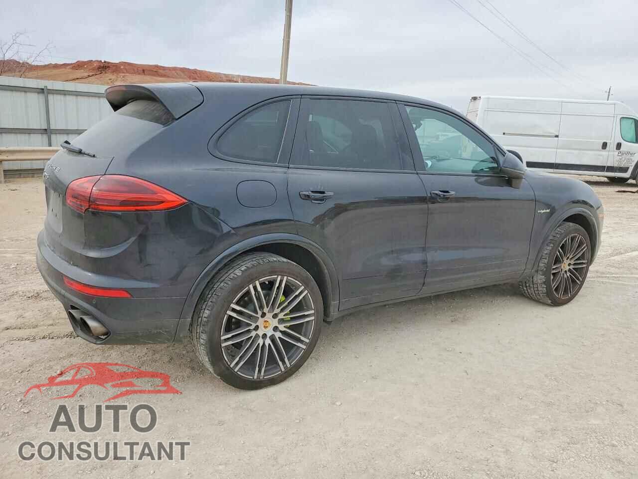 PORSCHE CAYENNE 2017 - WP1AE2A21HLA75946
