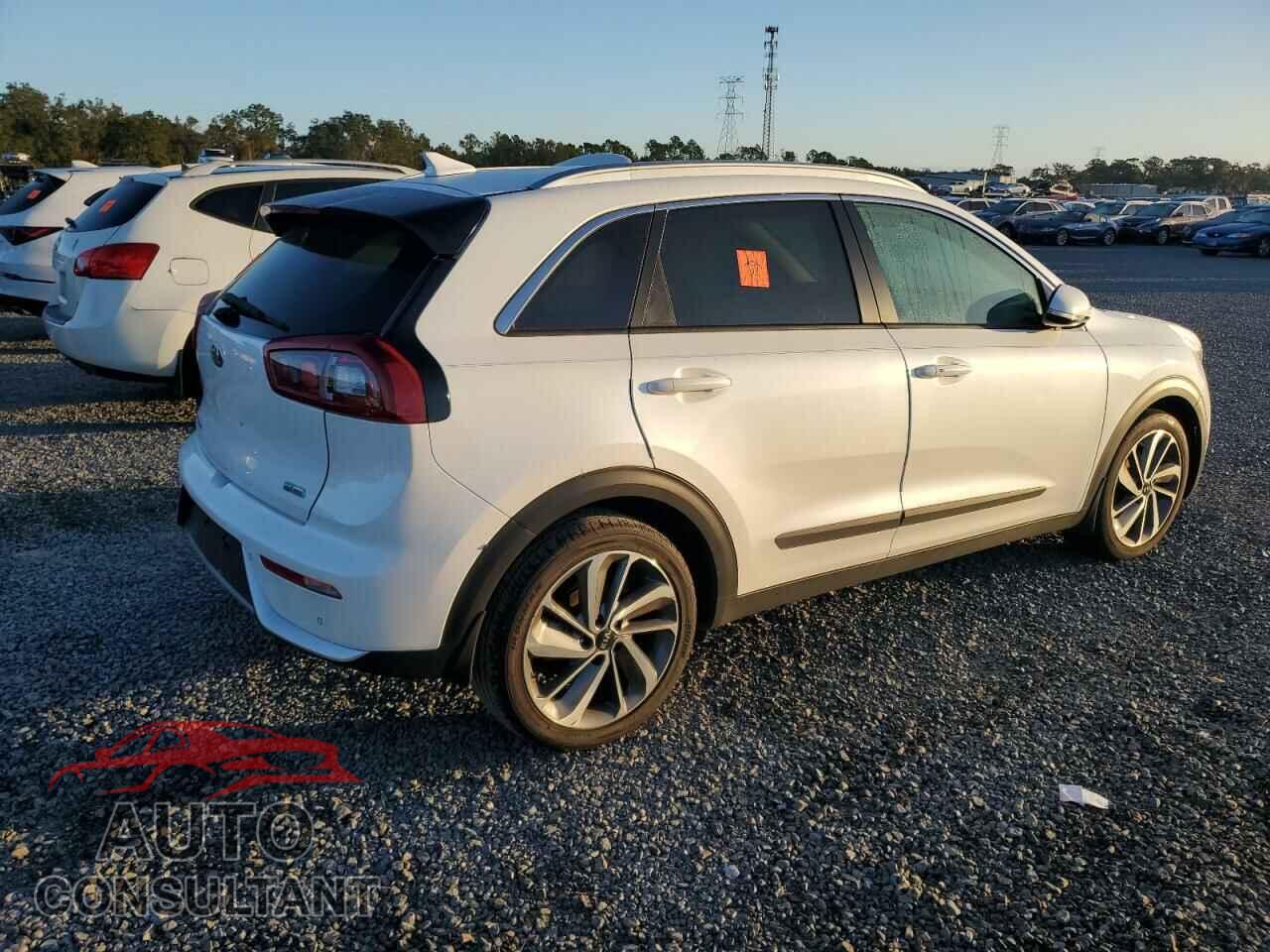 KIA NIRO 2017 - KNDCE3LC8H5043473