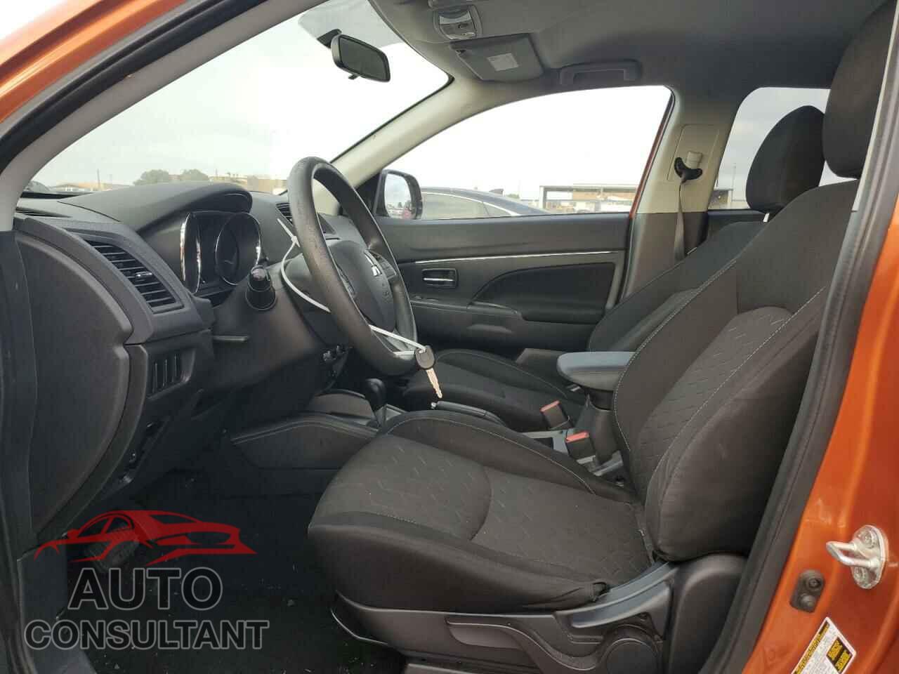 MITSUBISHI OUTLANDER 2020 - JA4AP3AU5LU007777