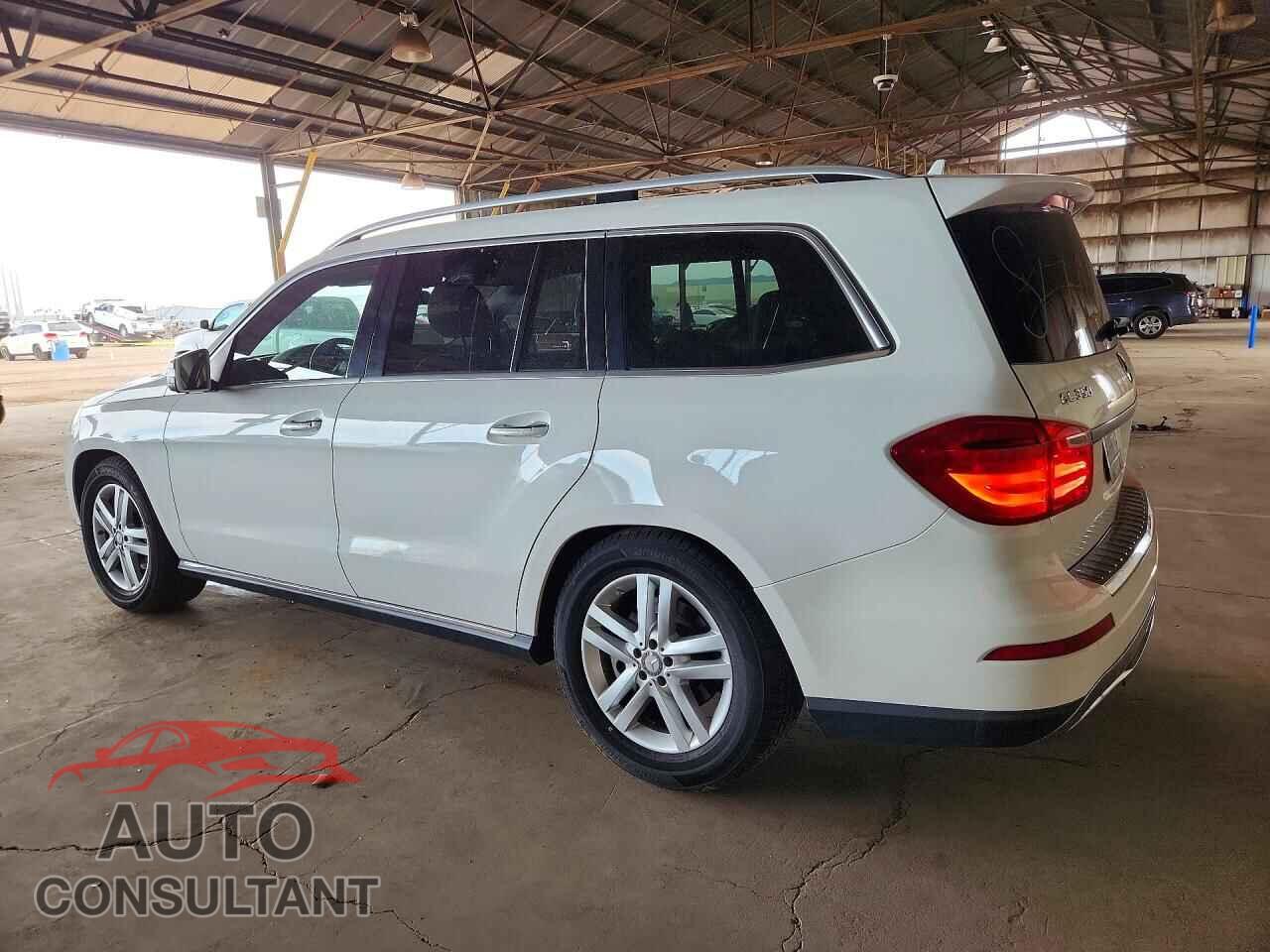 MERCEDES-BENZ GL-CLASS 2015 - 4JGDF2EE3FA495244