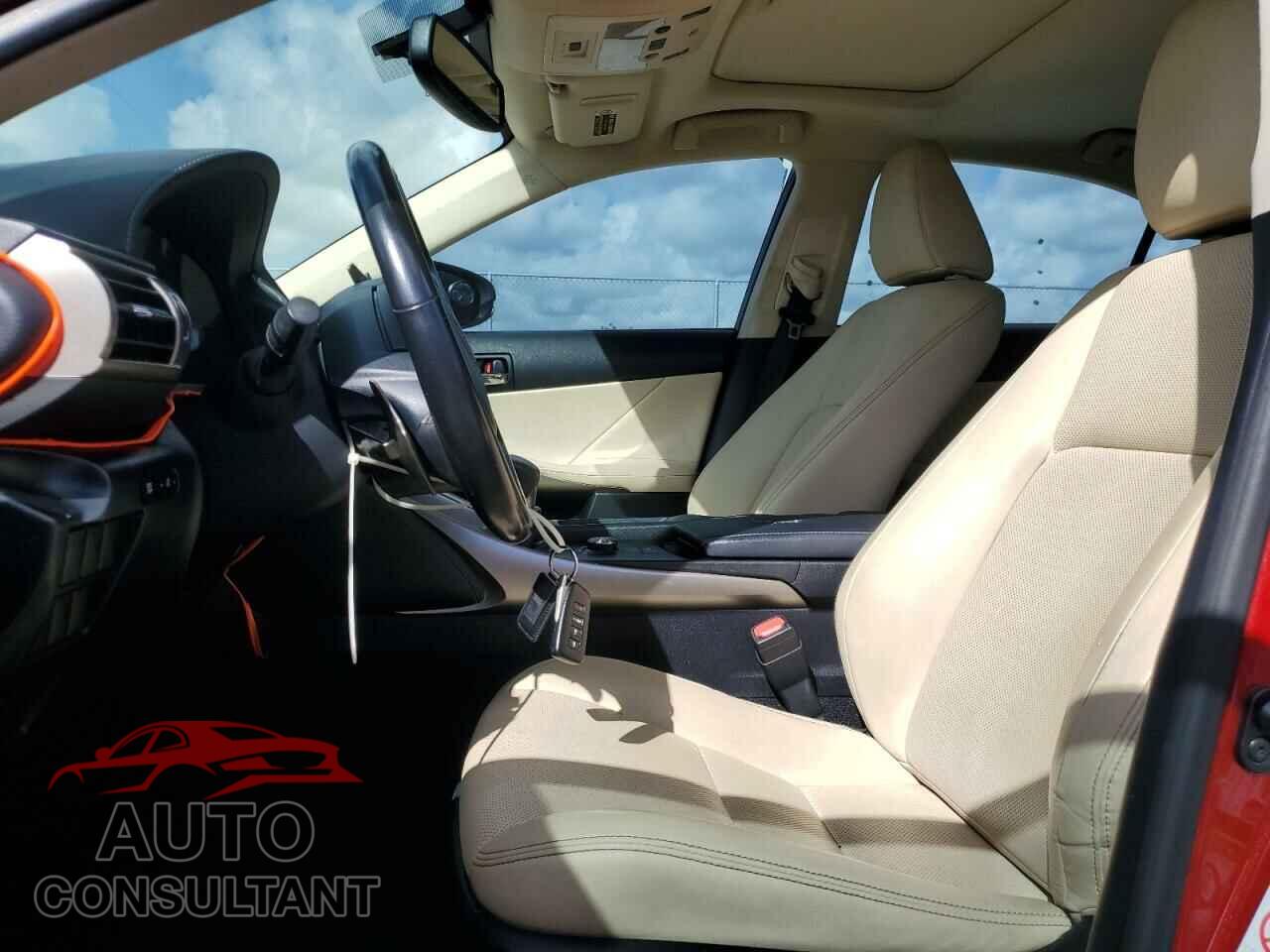 LEXUS IS 2015 - JTHBF1D21F5074854