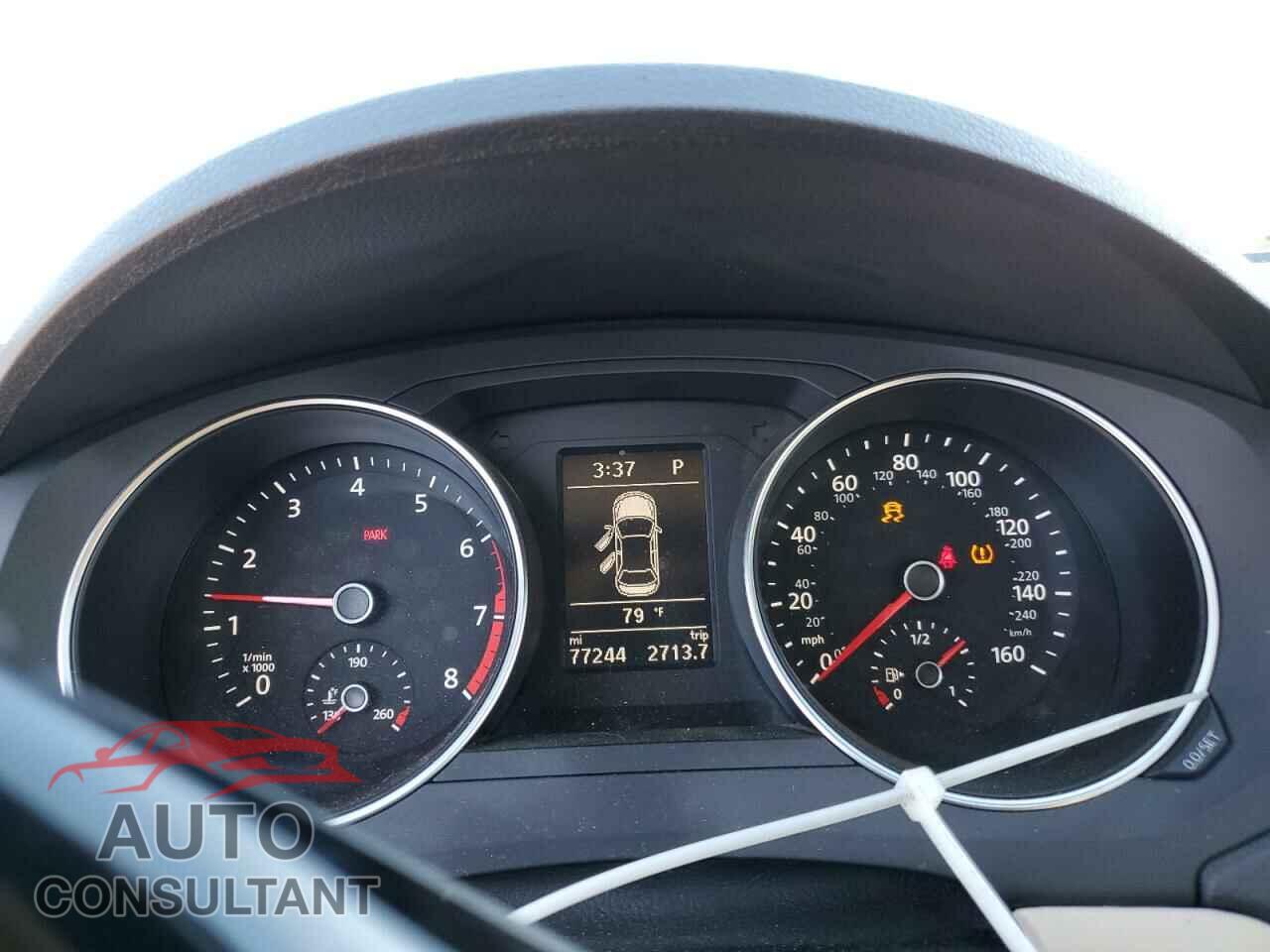 VOLKSWAGEN JETTA 2017 - 3VWDB7AJ5HM407474