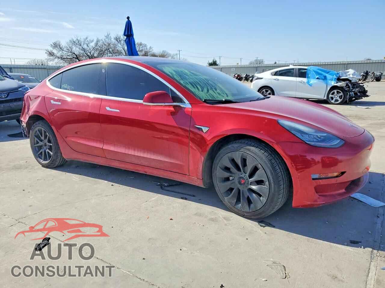 TESLA MODEL 3 2019 - 5YJ3E1EB8KF193923