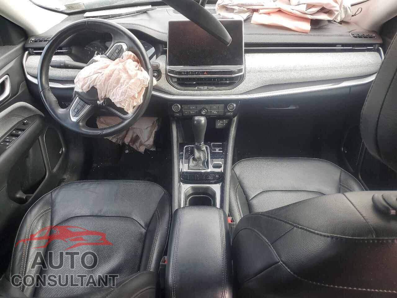 JEEP COMPASS 2022 - 3C4NJDFB0NT180304