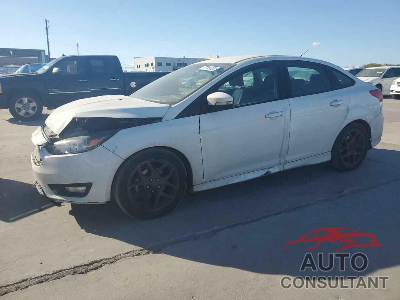 FORD FOCUS 2016 - 1FADP3F2XGL262419