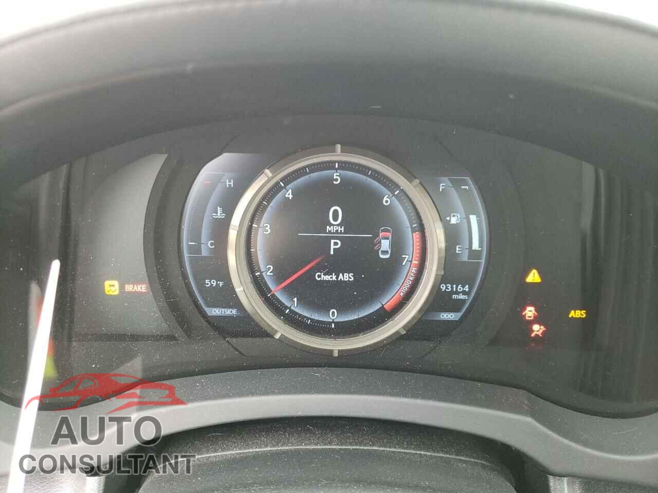 LEXUS IS 2015 - JTHCF1D27F5025355