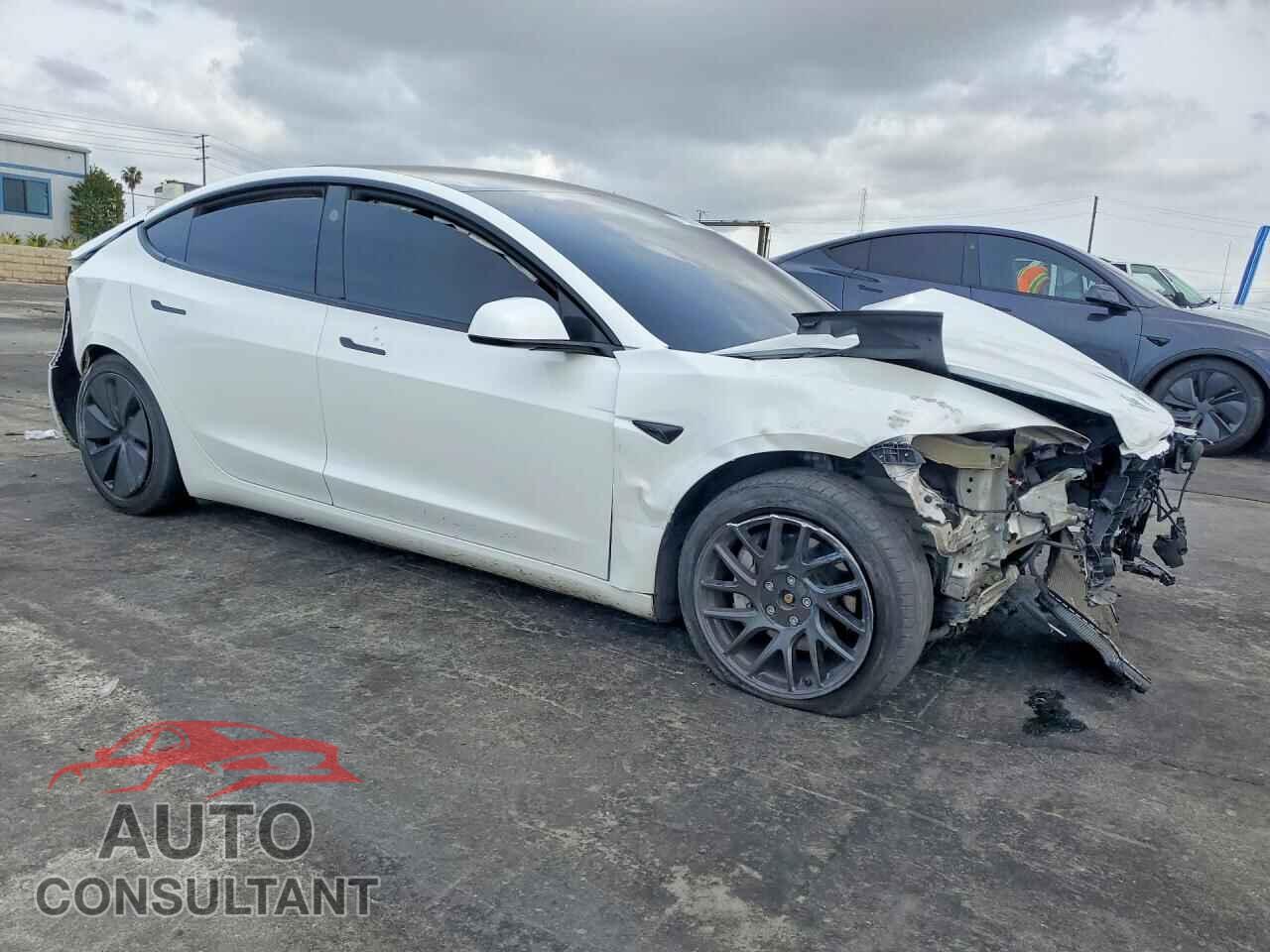 TESLA MODEL 3 2024 - 5YJ3E1EB0RF772320