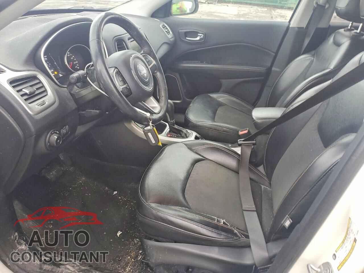 JEEP COMPASS 2018 - 3C4NJCBB9JT461060