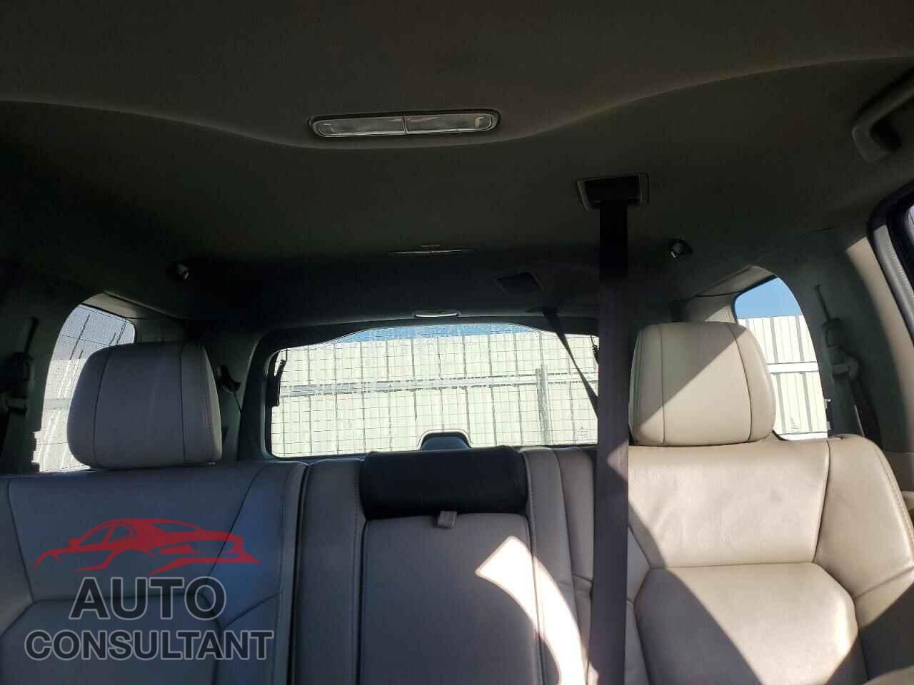 HONDA PILOT 2013 - 5FNYF4H56DB007485