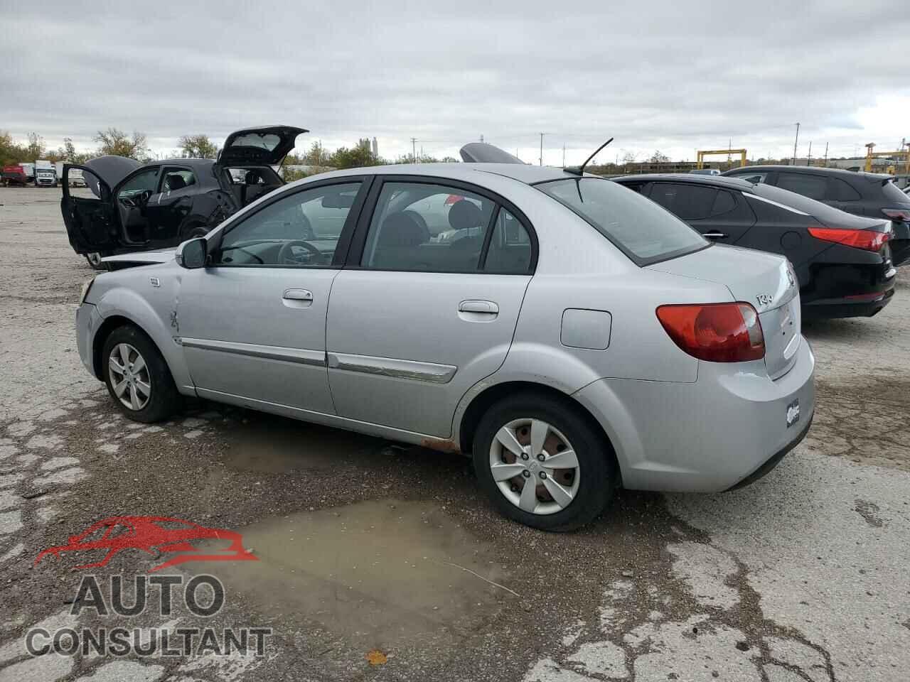 KIA RIO 2011 - KNADH4A32B6736686