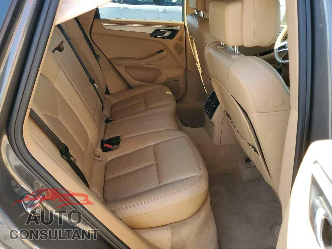 PORSCHE MACAN 2016 - WP1AB2A59GLB53097