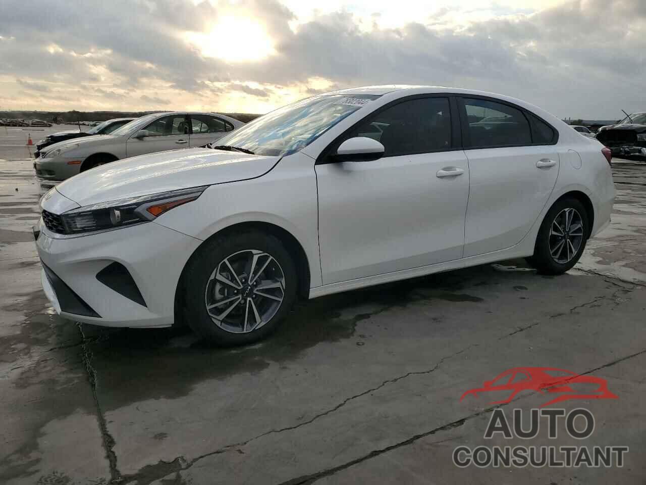 KIA FORTE 2024 - 3KPF24AD8RE708160