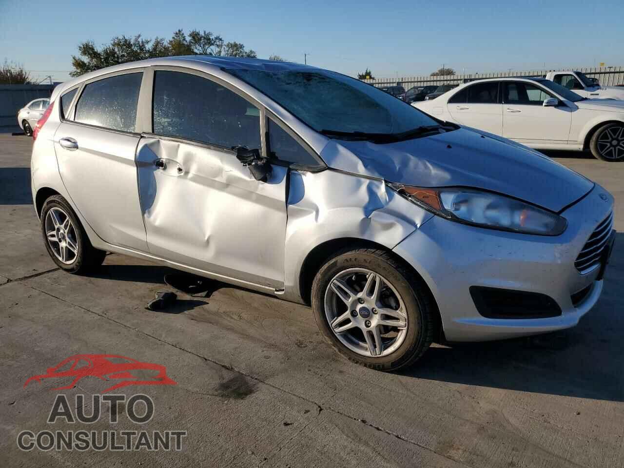 FORD FIESTA 2017 - 3FADP4EJ1HM144564