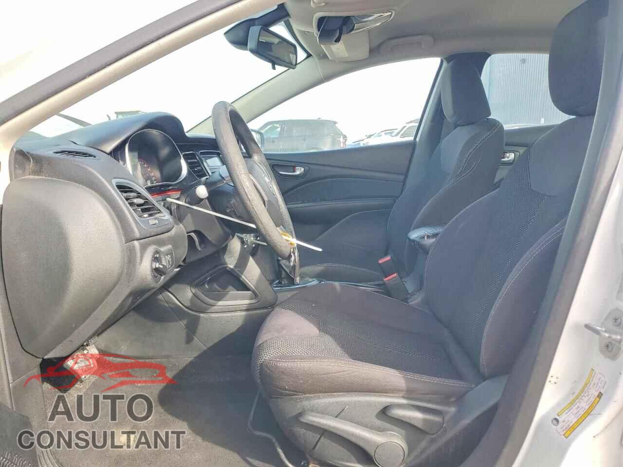 DODGE DART 2015 - 1C3CDFBB2FD212407