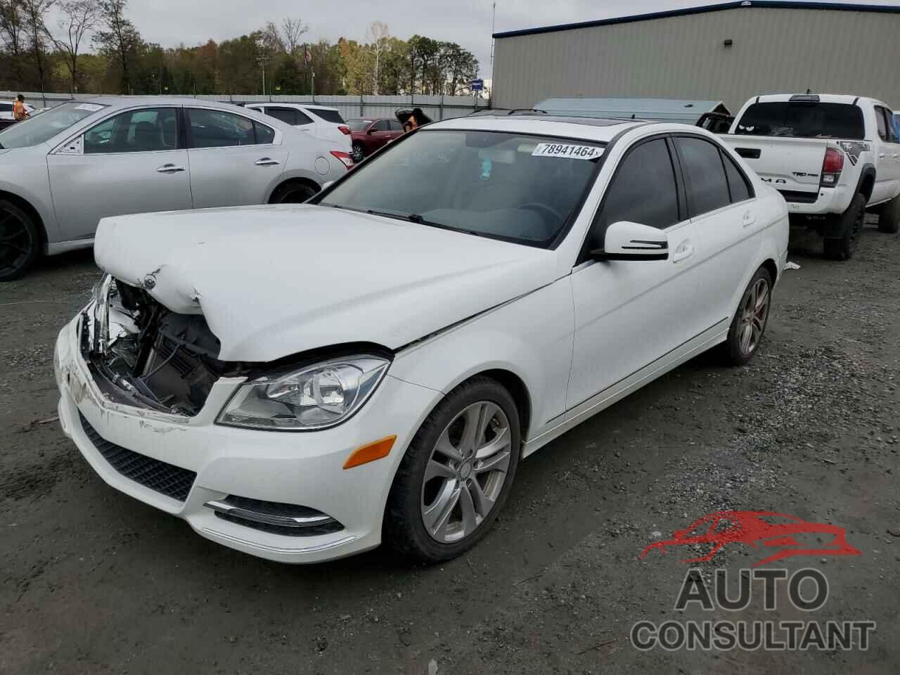 MERCEDES-BENZ C-CLASS 2013 - WDDGF4HB6DR293355